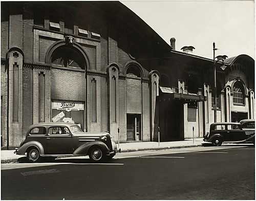  Northside Market in the 1930s. Luke Swank, Carnegie Museum of Art, Historic Pittsburgh Site.